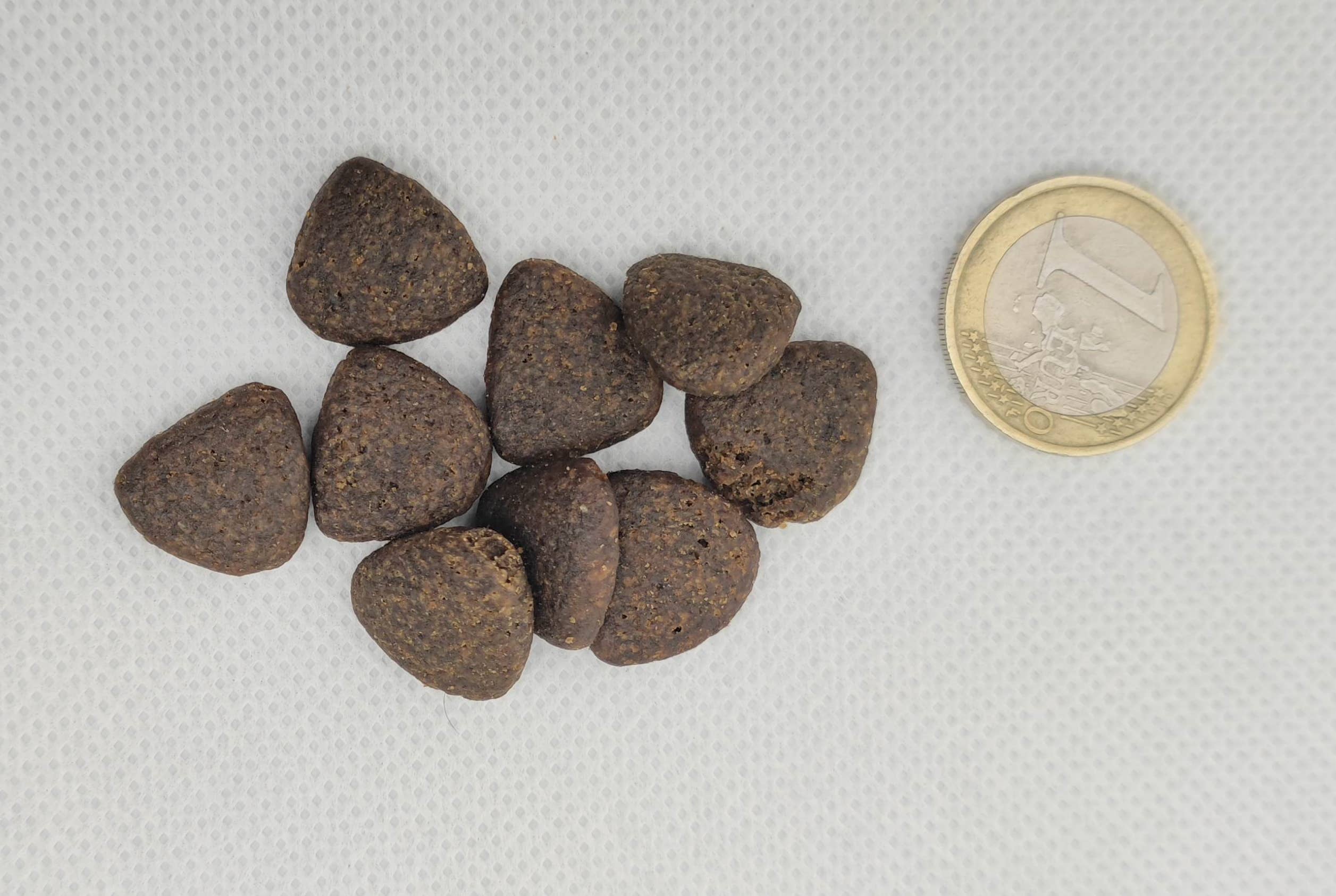 Laxgodis 150 g – spannmålsfritt hundgodis med skotsk lax