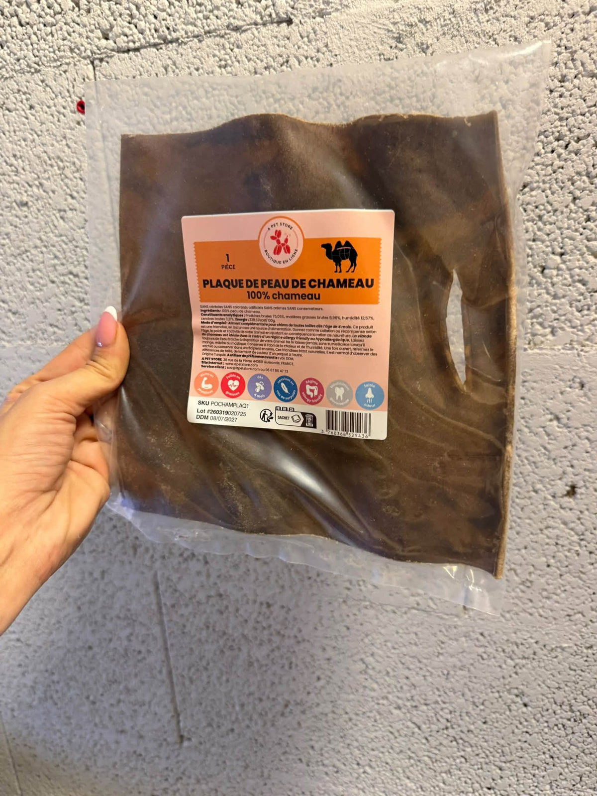 Kamelhud Platta – ca 17 × 20 cm begränsat parti