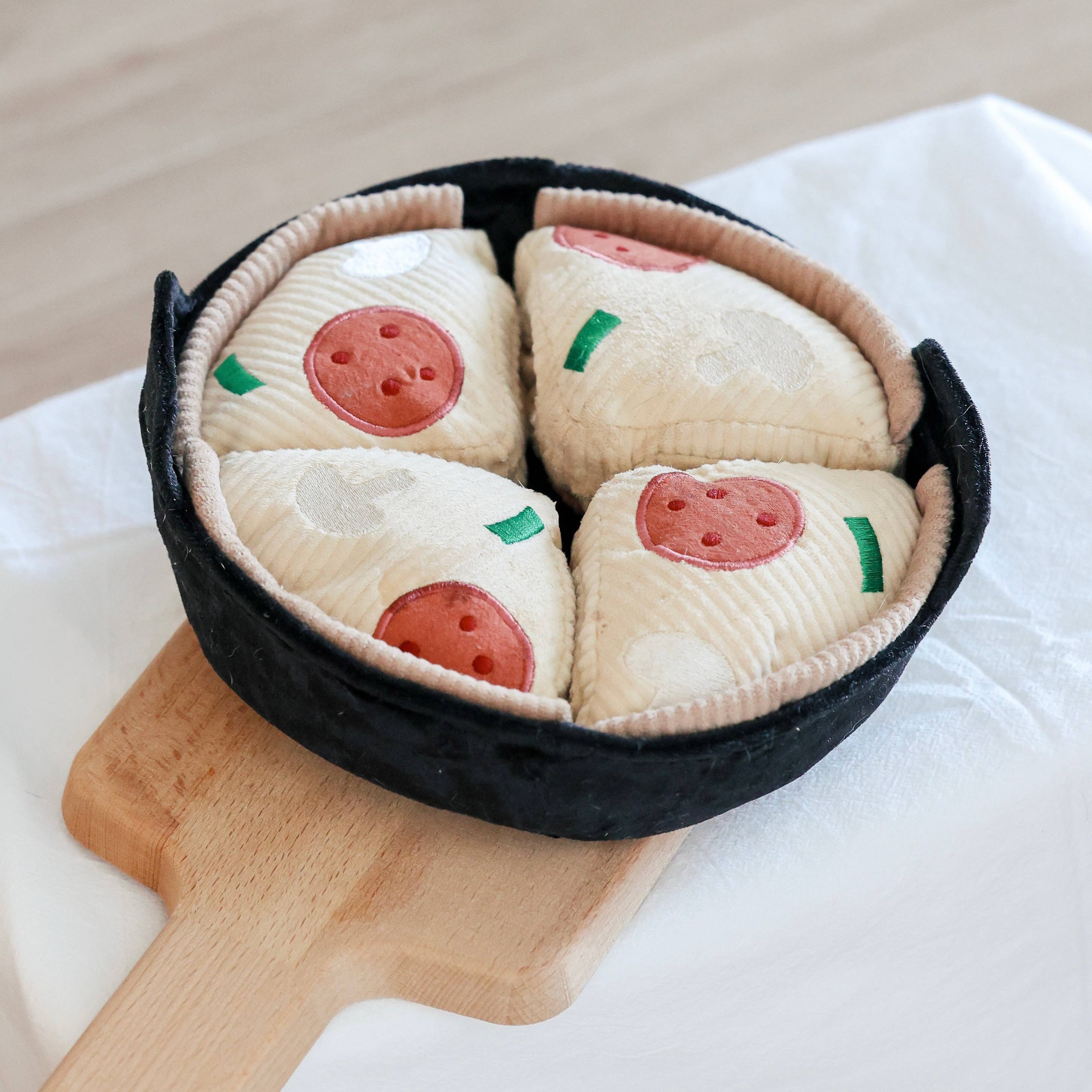 Lambwolf Pizza – Berikningsleksak för Hundar som nosar och gräver
