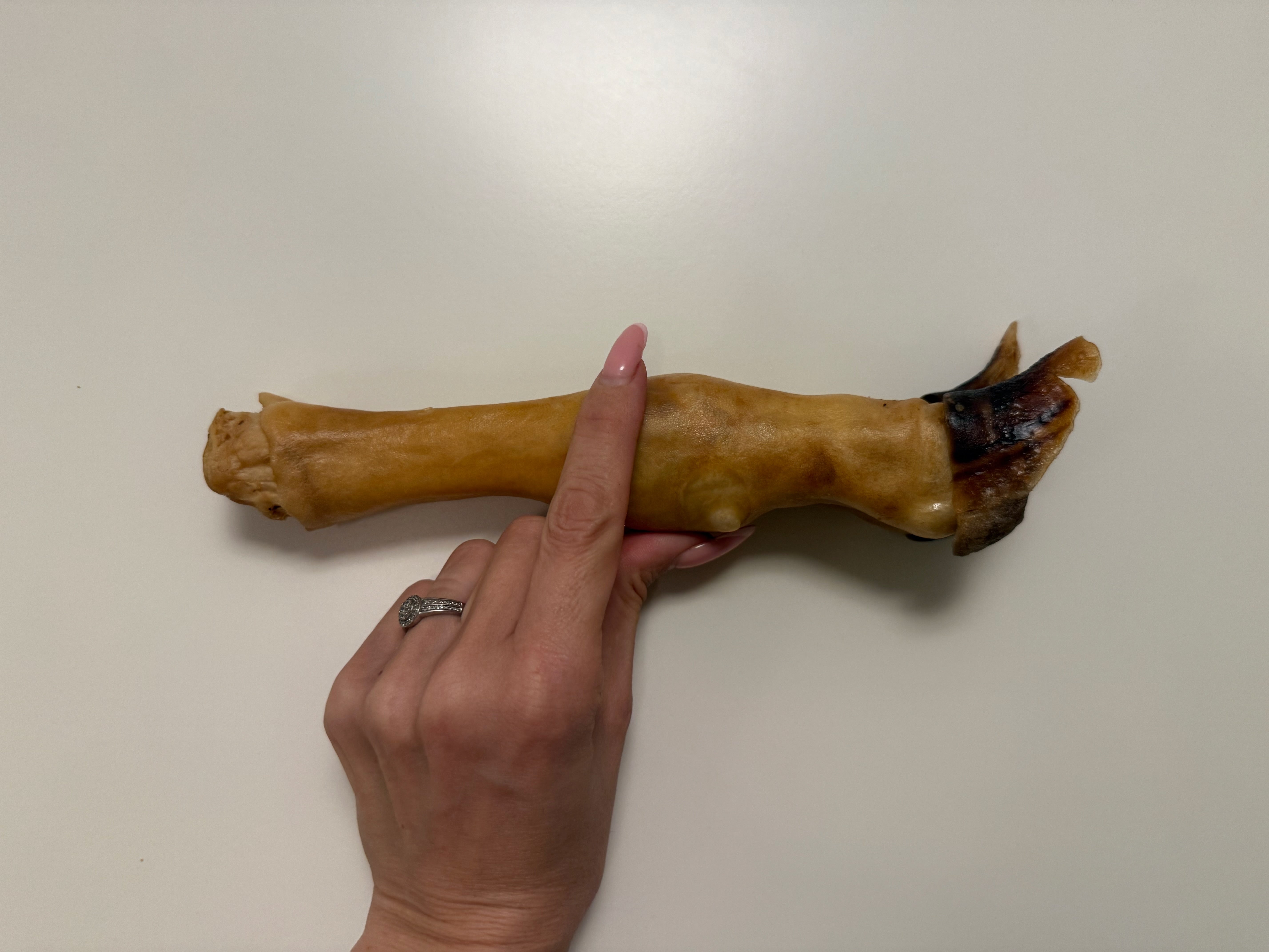 Lammfötter 1-pack – naturligt hundtugg av lamm
