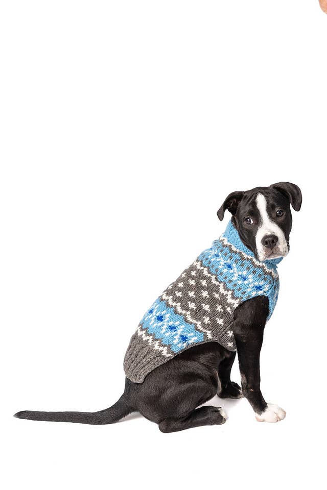 Chilly Dog ljusblå Fair Isle – handstickad hundtröja i XXXL