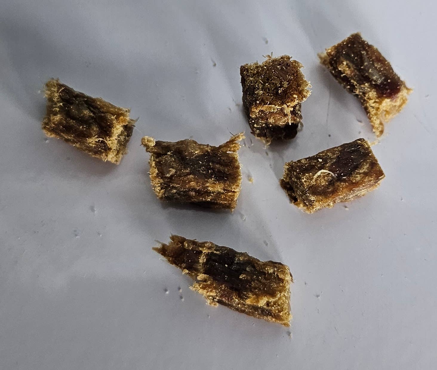 Hästköttbitar mjuka 100 g – monoprotein hundgodis av häst