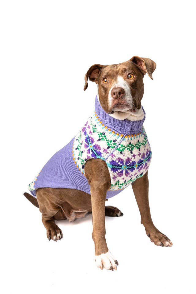 Chilly Dog Lavender Flowers – handstickad hundtröja i 100% fårull Large