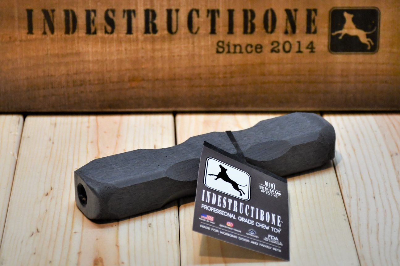 Indestructibone™ Mini – Tuggleksak med garanti | För hundar upp till 7 kg